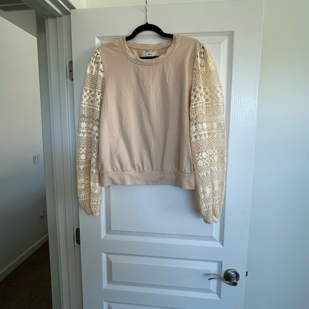 The Odells Cream Crewneck Tee